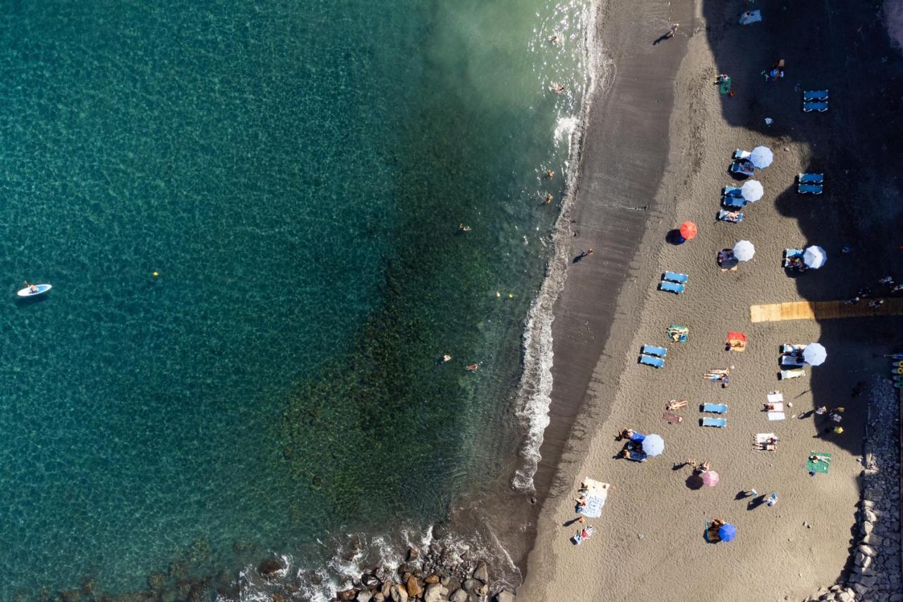 Balcon De Los Gigantes With Pool View Puerto de Santiago  Buitenkant foto