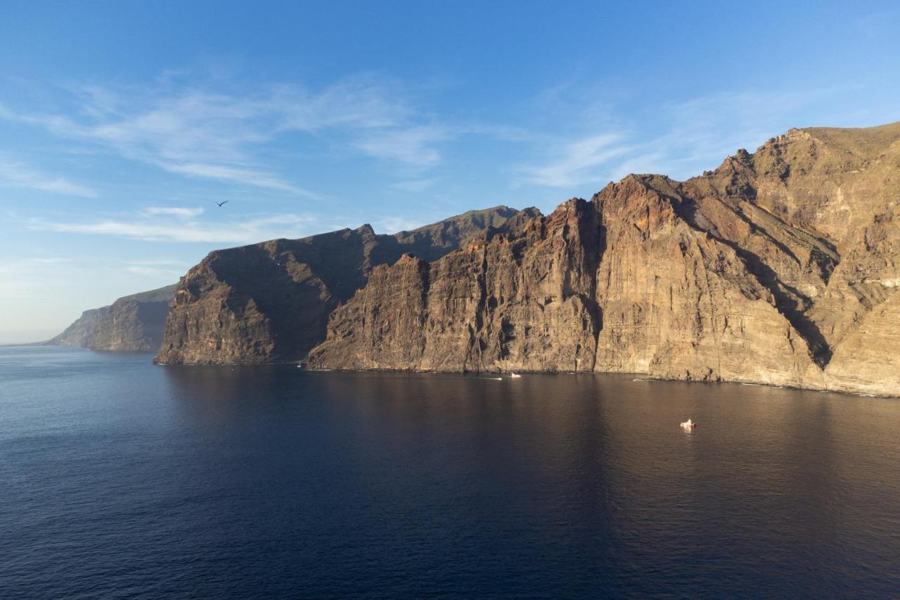 Balcon De Los Gigantes With Pool View Puerto de Santiago  Buitenkant foto